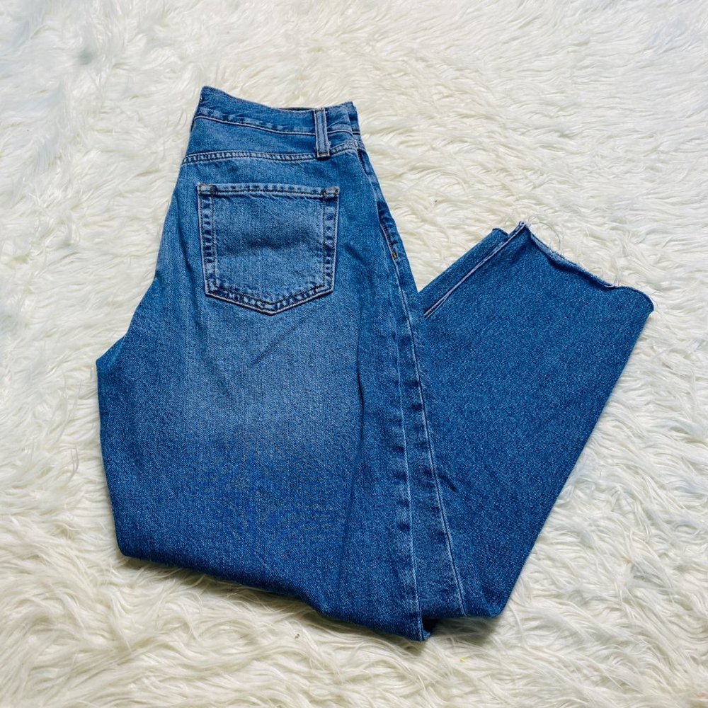 Forever 21 Premium Denim Jeans Raw Hem Blue Straight Leg Women's Size 27